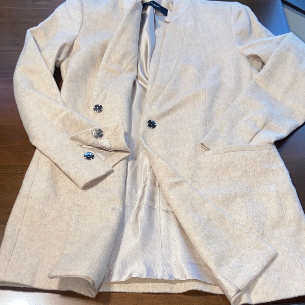 Sale! Elegant Tan Women's Coat, Zara, size M - Picture 10 of 10